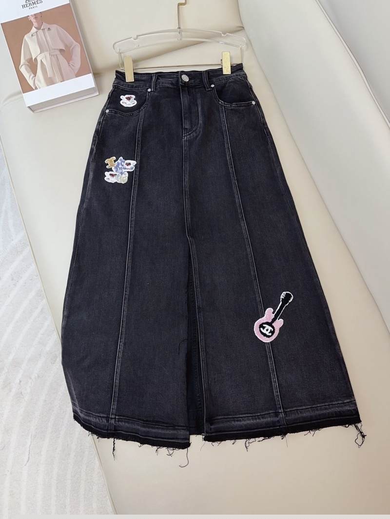Ch*el skirts